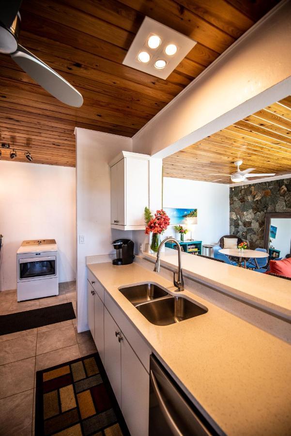Fantastic Penthouse At Sunset Serenade Suites Cruz Bay Exterior photo