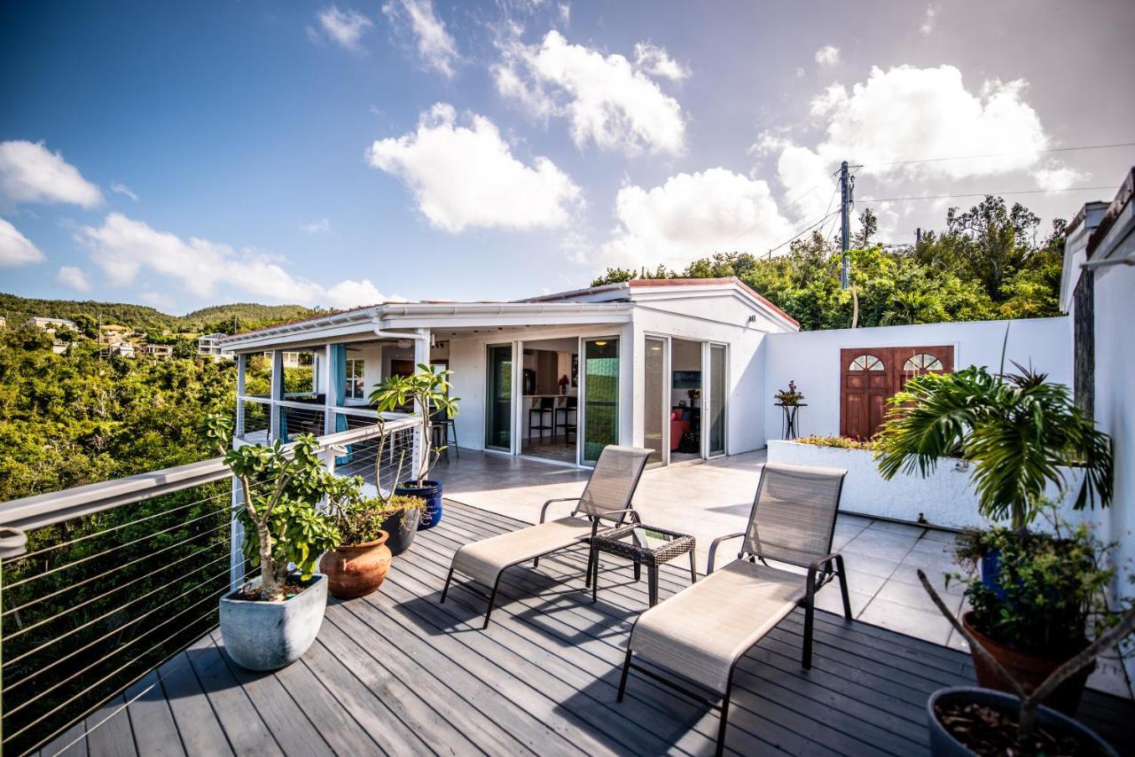 Fantastic Penthouse At Sunset Serenade Suites Cruz Bay Exterior photo